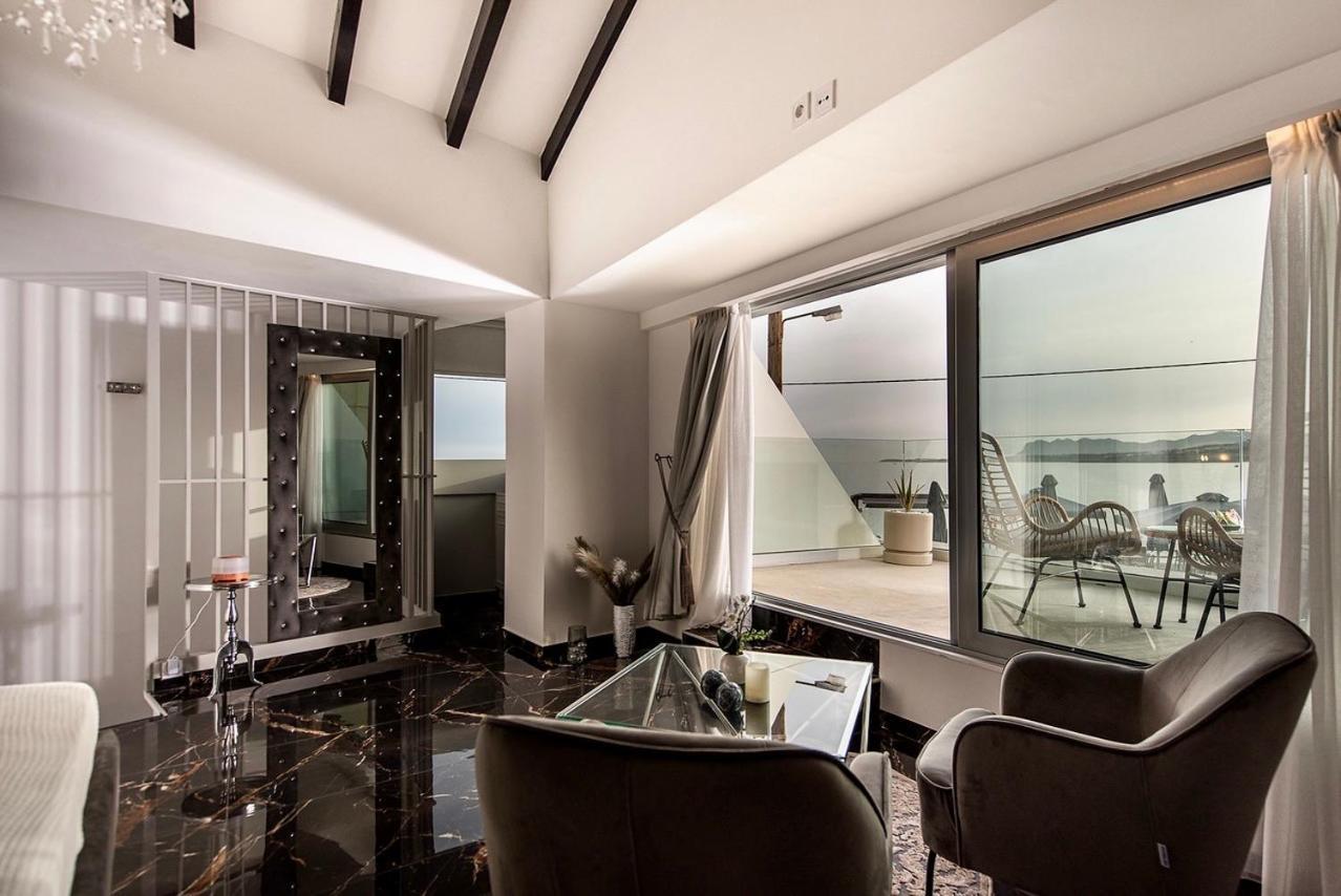 Mare Suites 1 Chrissi Akti Chania Exterior foto